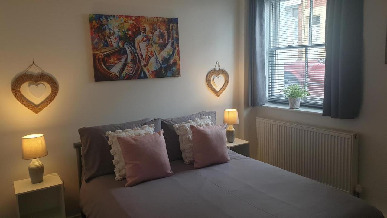 Beautiful Apartment 2 Mins To The Beach St Leonards-on-Sea Екстер'єр фото